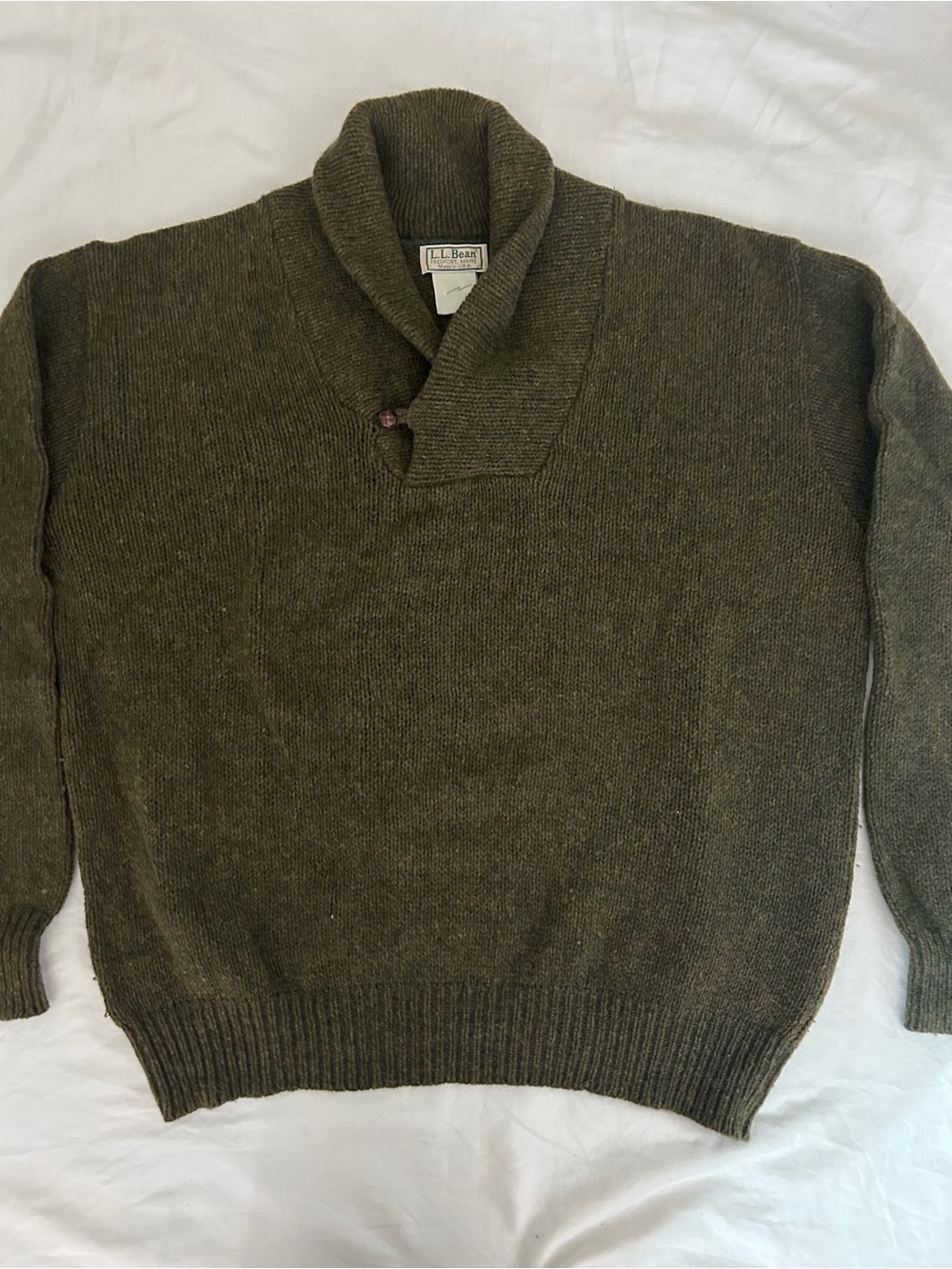 Vintage L.L. Bean shawl Collar Sweater in Olive Green